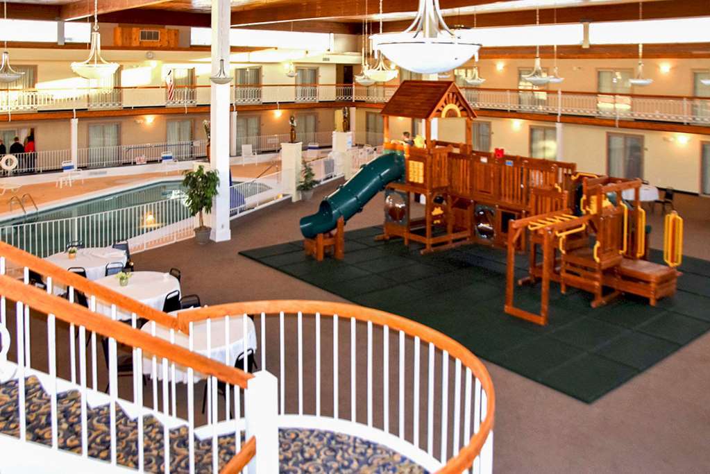 Quality Inn & Suites Coldwater Near I-69 Felszereltség fotó